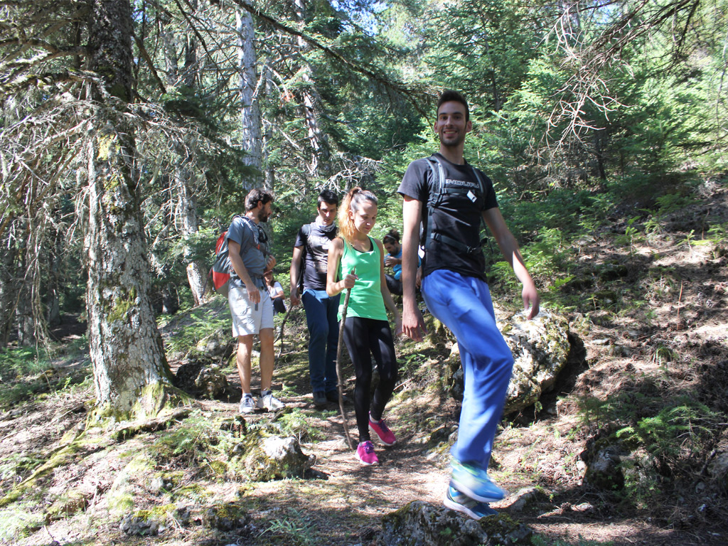 Hiking Corinthia Flambouritsa