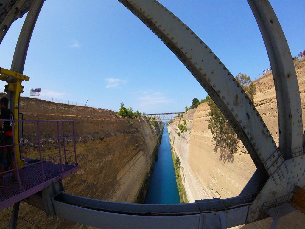 Bungy jumping from the bridge of the Canal of Corinth