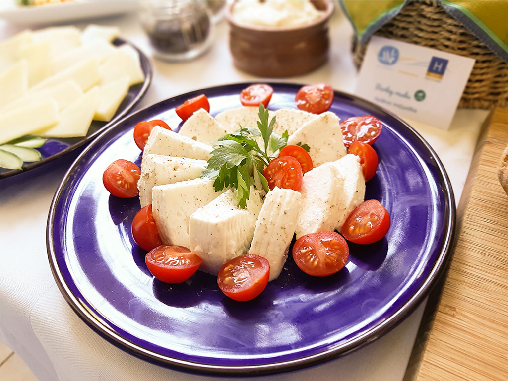 Daphne's Club Breakfast