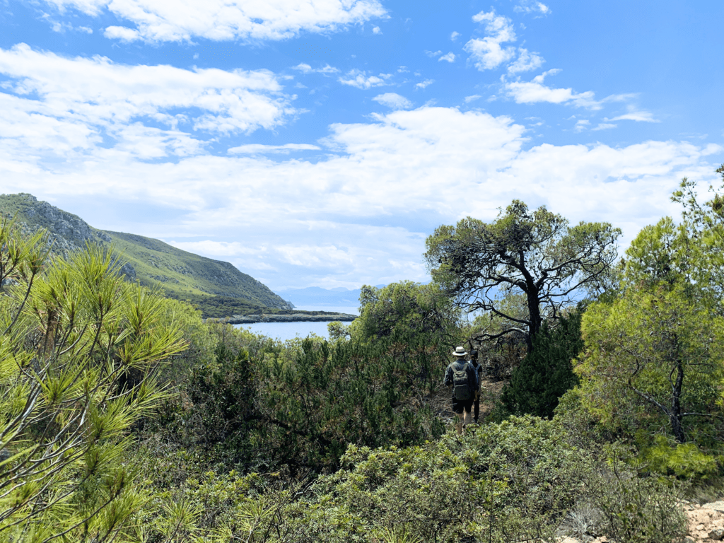 hiking in Corinthia