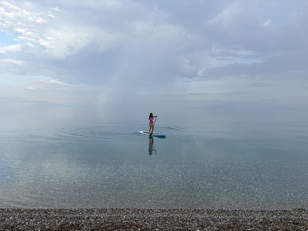 Solitary SUP in Sykia