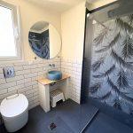 The bathroom of Amaryllis studio apartment